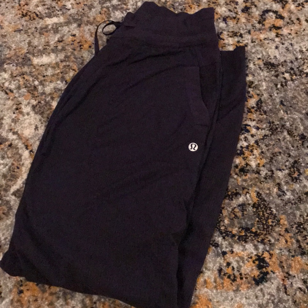 *Lululemon Dance Studio Pant*